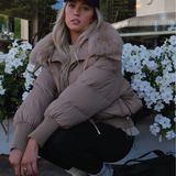 Billie Puffer in Latte - Mode & Affaire