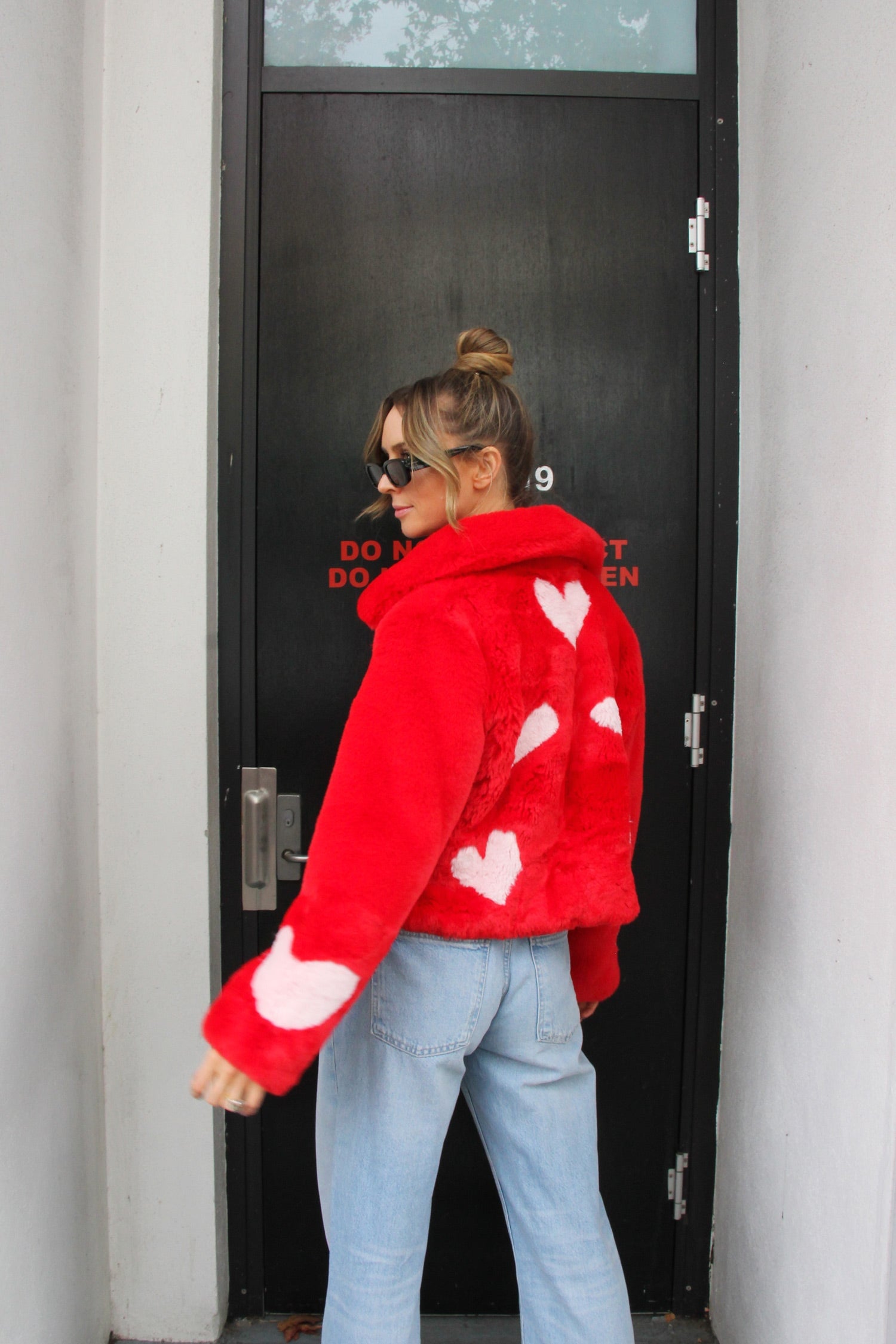 Queen Of Hearts Reverse Cropped Coat - Mode & Affaire