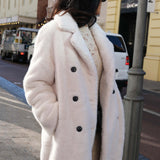 Willow Faux Fur Coat in Créme