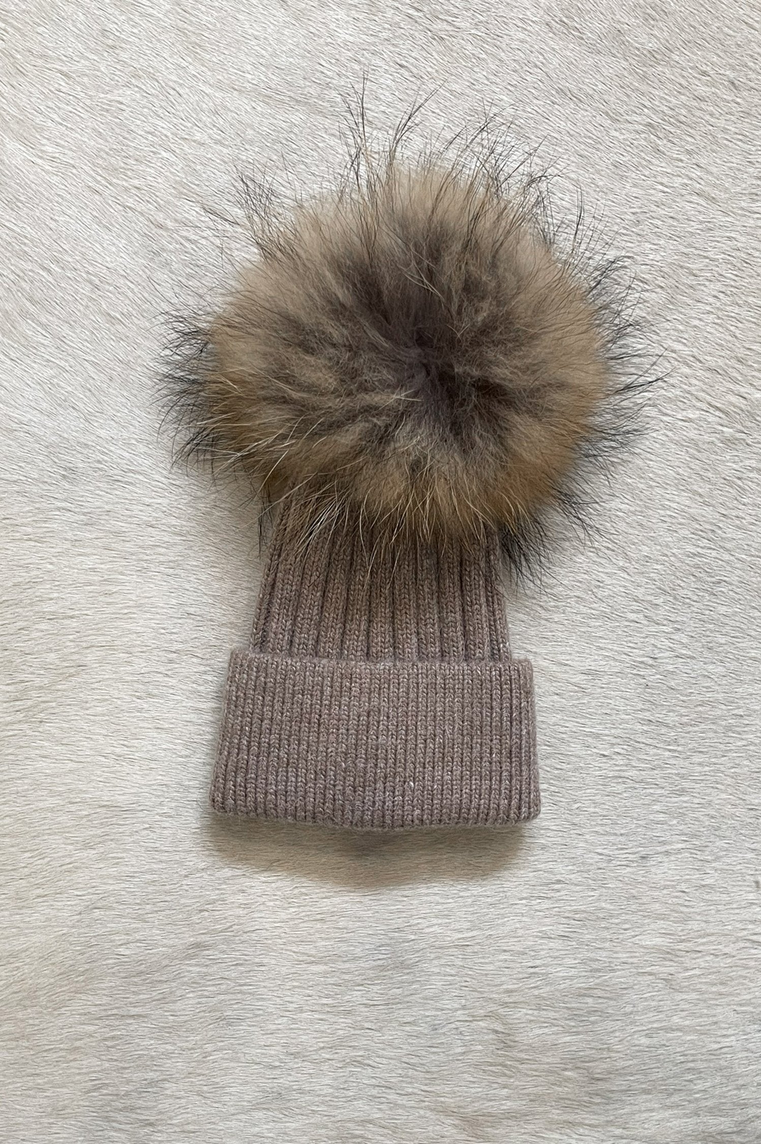 Baby Angora Beanie Cedar - Mode & Affaire