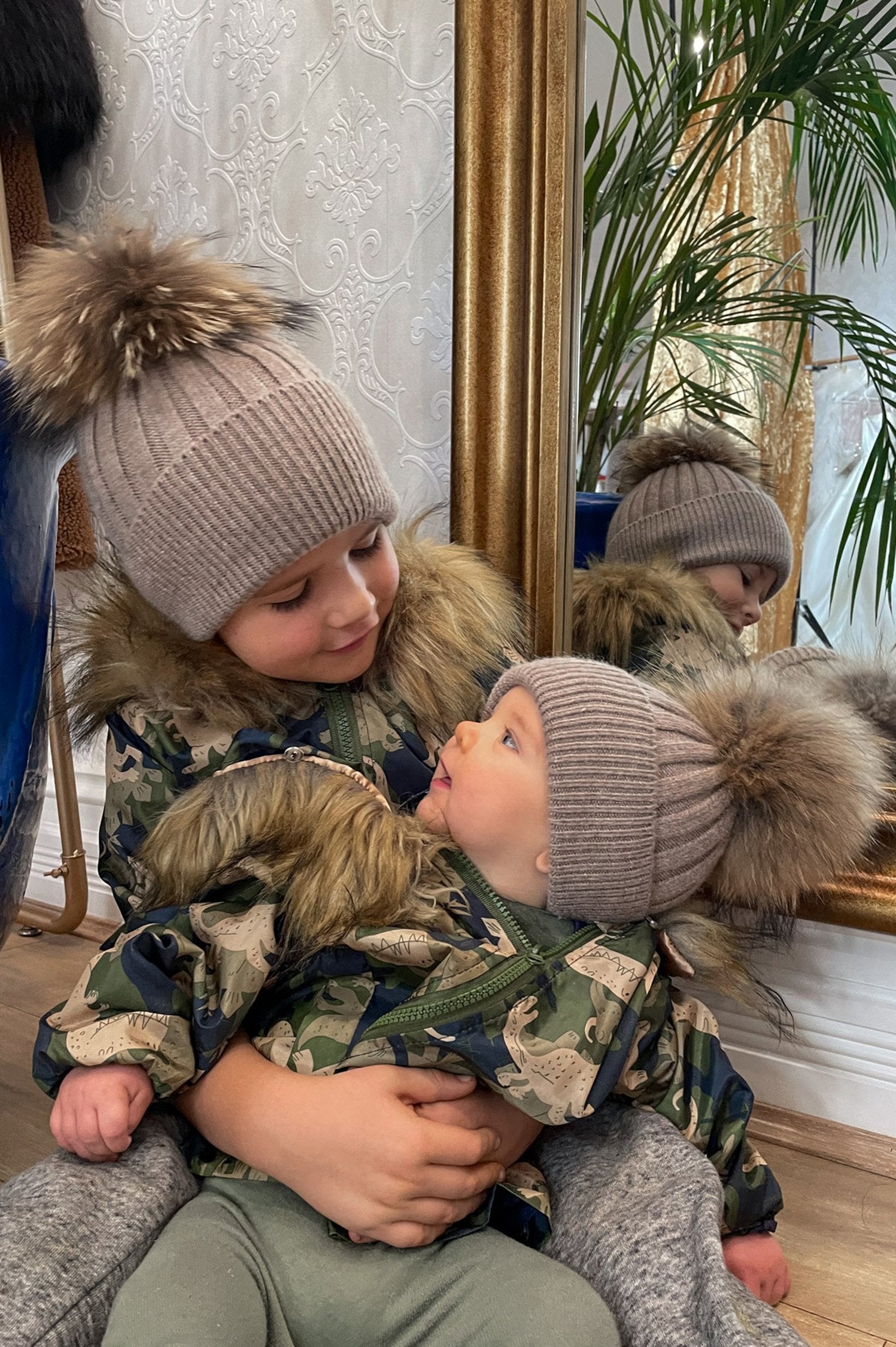 Baby Angora Beanie Cedar - Mode & Affaire