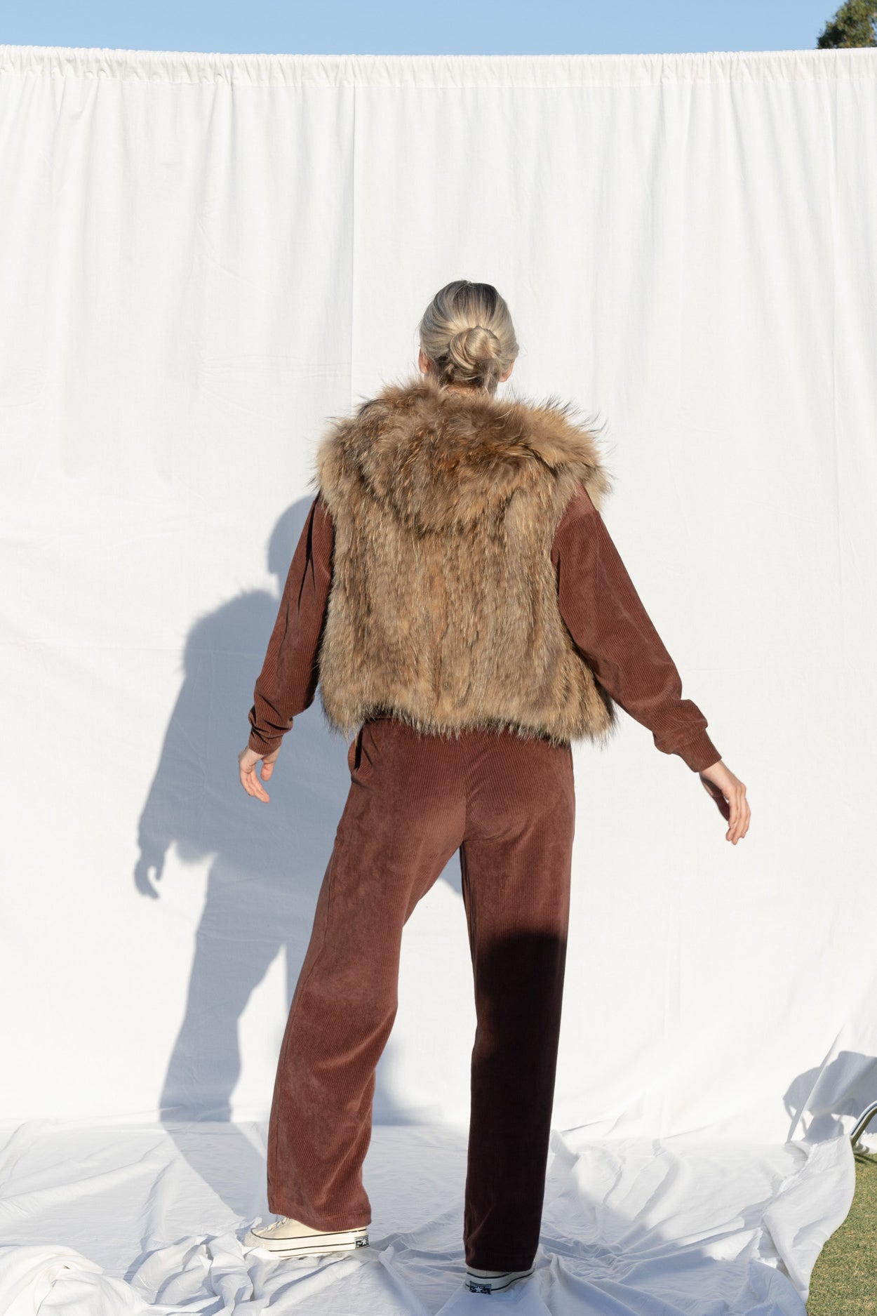 Alba Hooded Vest in Natural - Mode & Affaire