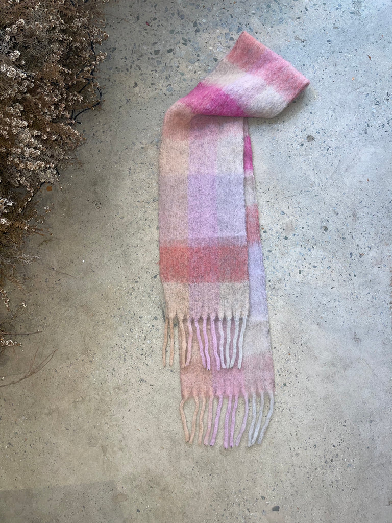 Mohair Scarf Pink - Mode & Affaire