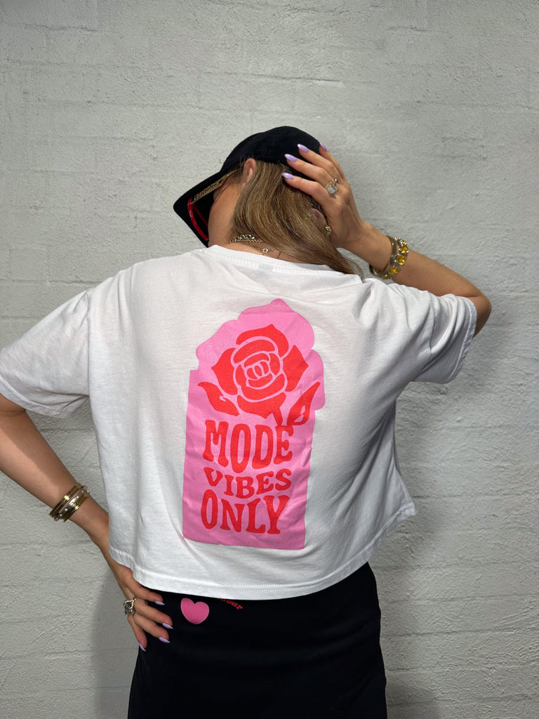 Mode Vibes Only Cropped Tee White - Mode & Affaire