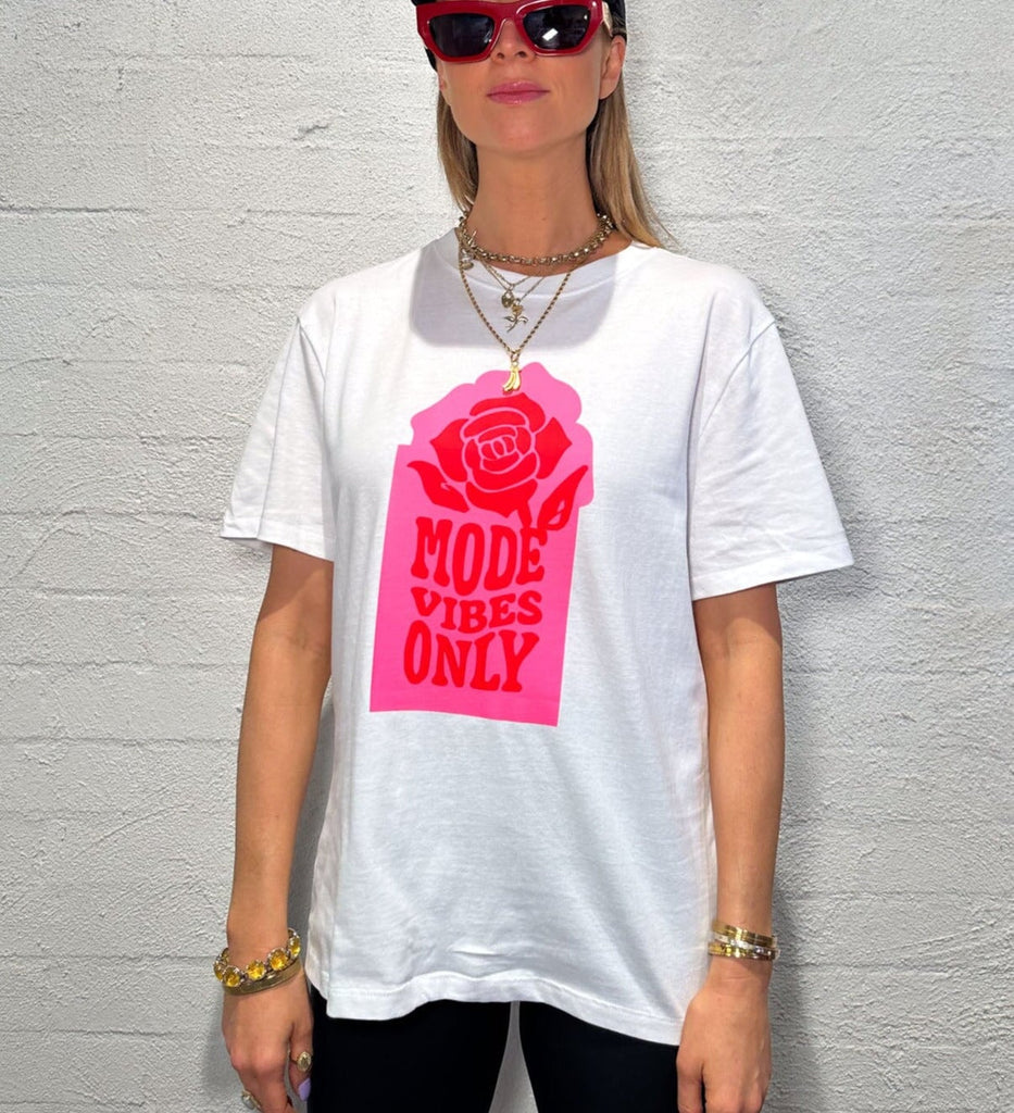 Mode Vibes Only Loose Fit Tee White - Mode & Affaire