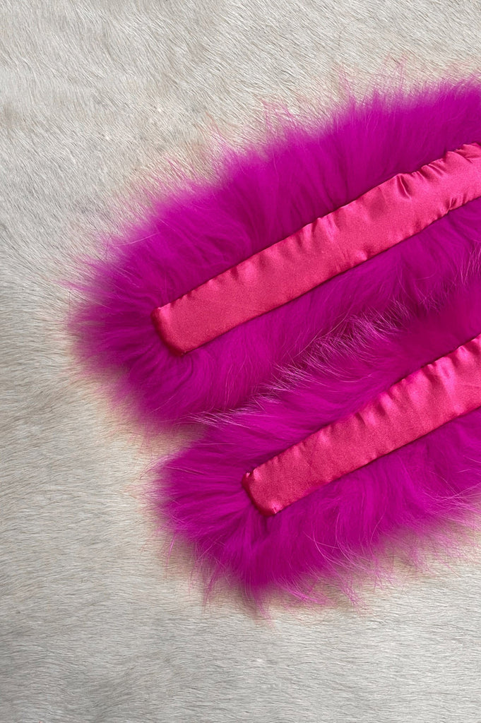 Mademoiselle Fur Cuffs Flamingo - Mode & Affaire