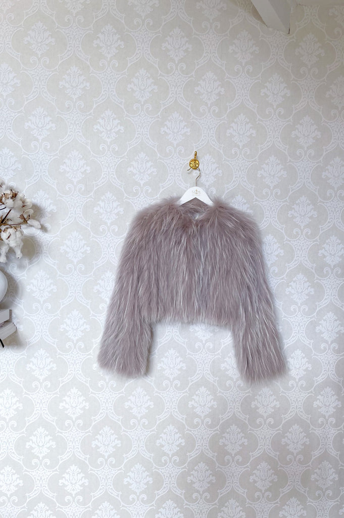 Elodie Cropped Fur Jacket in Grey Snow - Mode & Affaire