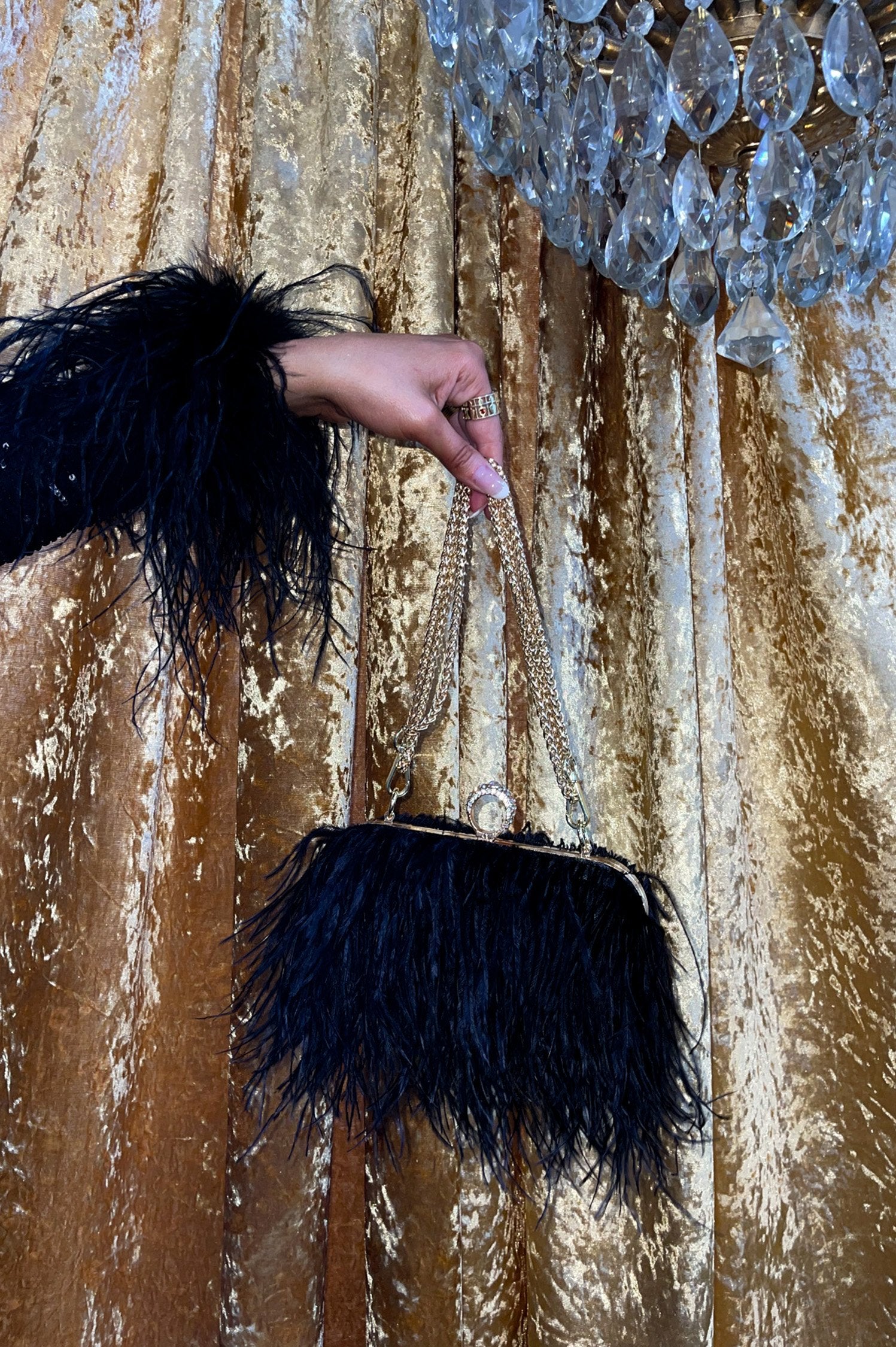 Odessa Ostrich Feather Bag Onyx - Mode & Affaire