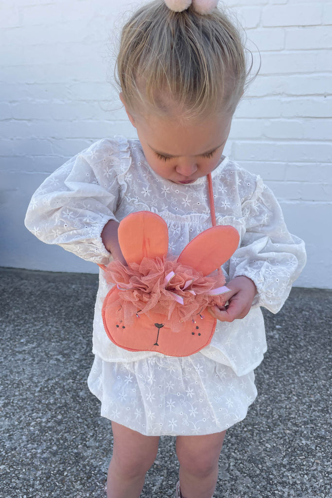 Willow Bunny Bag in Guava - Mode & Affaire