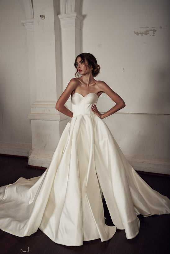 Capri Bridal Gown - Mode & Affaire