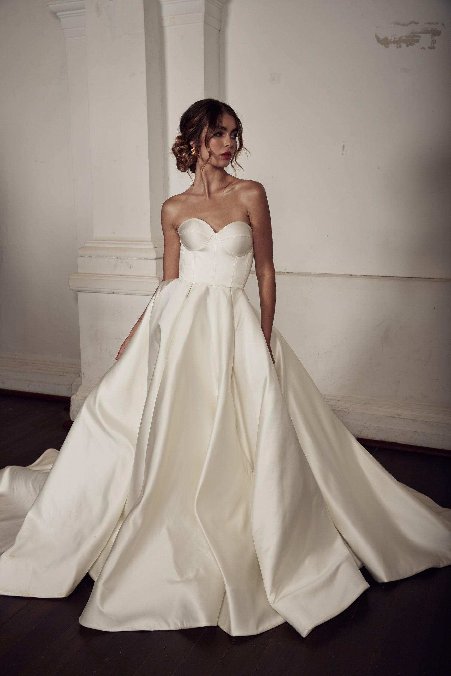 Capri Bridal Gown | Mode & Affaire