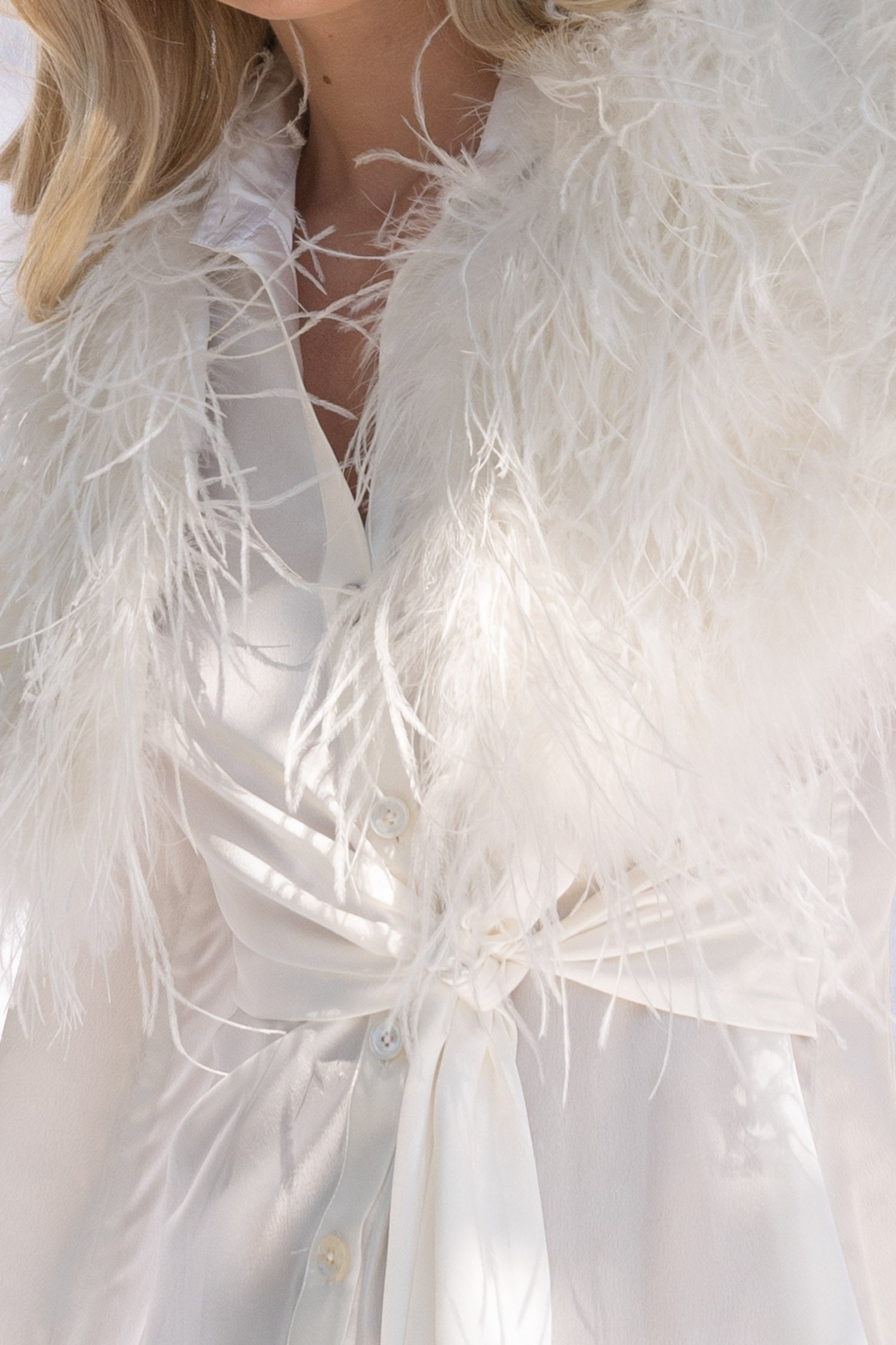 Delphine Ostrich Feather Capelet in Snow - Mode & Affaire