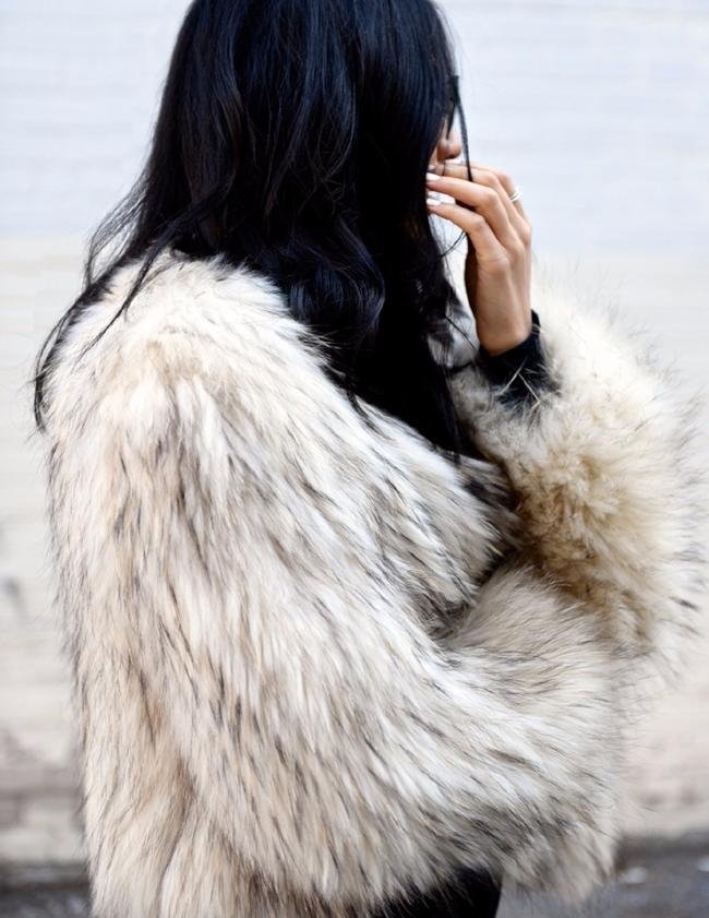 Exotique Real Fur Jacket in Snow with Flecks - Mode & Affaire